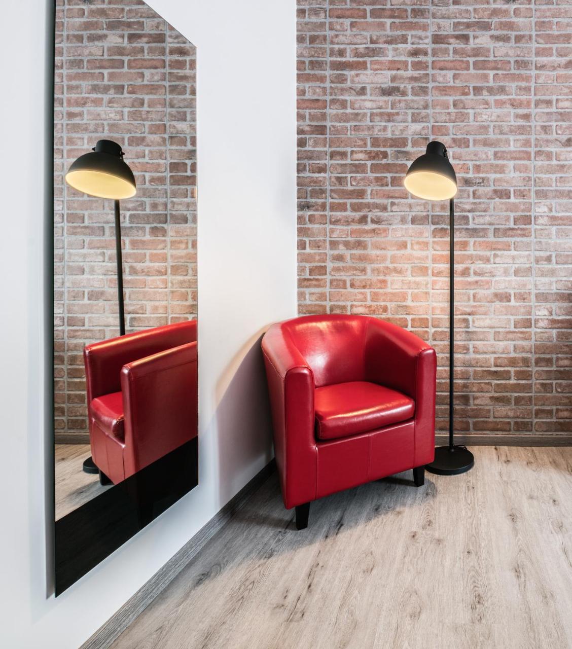 Lele Rooms San Lorenzo Рим Екстериор снимка
